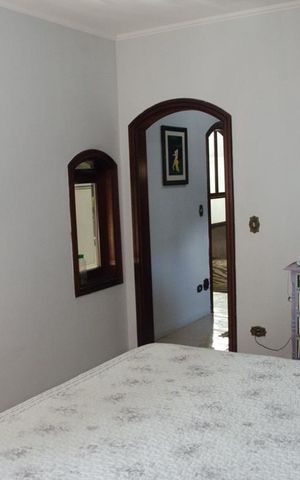 Casa à venda com 432m², 4 quartos e 6 vagassuíte 1