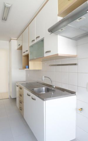 Apartamento para alugar com 73m², 3 quartos e 1 vagaCozinha - Armários