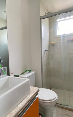 Apartamento à venda com 87m², 2 quartos e 2 vagas Apartamento à venda com 87m², 2 quartos e 2 vagasBanheiro da Suíte 1