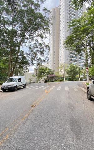 Apartamento à venda com 87m², 2 quartos e 2 vagas Apartamento à venda com 87m², 2 quartos e 2 vagasVista da Rua
