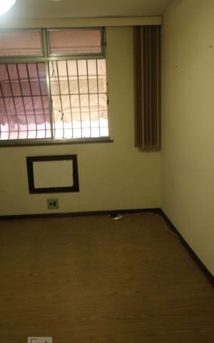 Apartamento à venda com 77m², 2 quartos e 1 vagaDetalhe Sala