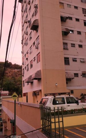Apartamento à venda com 77m², 2 quartos e 1 vagaFachada do Prédio