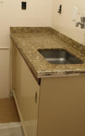 Apartamento à venda com 77m², 2 quartos e 1 vagaCozinha - Torneira