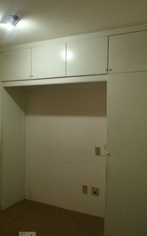 Apartamento à venda com 77m², 2 quartos e 1 vagaDetalhe Quarto 1