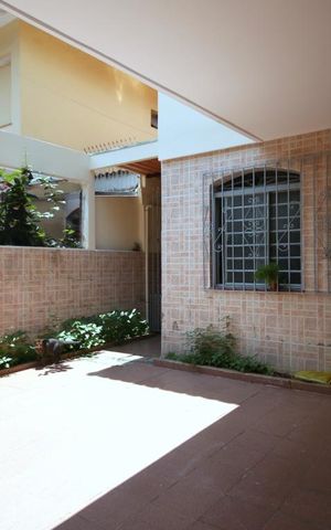 Casa à venda com 172m², 3 quartos e 2 vagasGaragem 
