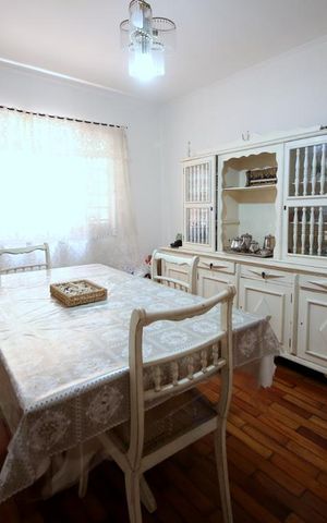 Casa à venda com 172m², 3 quartos e 2 vagasSala de Jantar 