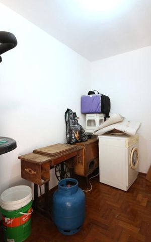 Casa à venda com 172m², 3 quartos e 2 vagasQuarto de Serviço