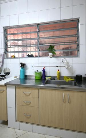 Casa à venda com 172m², 3 quartos e 2 vagasCozinha 