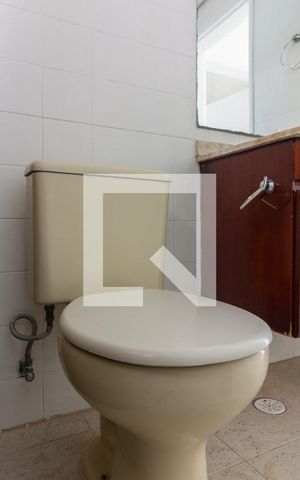 Apartamento à venda com 69m², 2 quartos e 1 vaga Apartamento à venda com 69m², 2 quartos e 1 vagaBanheiro