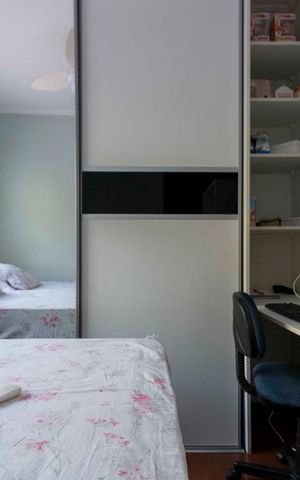 Casa à venda com 218m², 3 quartos e 5 vagas Casa à venda com 218m², 3 quartos e 5 vagasQuarto 3