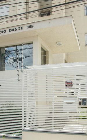 Apartamento para alugar com 93m², 3 quartos e 2 vagasFachada