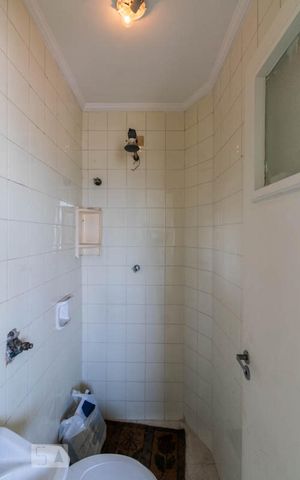 Apartamento para alugar com 119m², 3 quartos e 1 vaga Apartamento para alugar com 119m², 3 quartos e 1 vagaBanheiro de Serviço