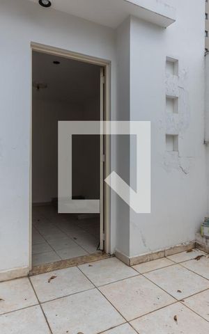 Casa para alugar com 40m², 1 quarto e 1 vagaÁrea de Serviço - Terraço