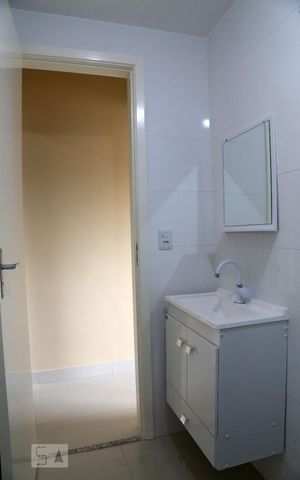 Apartamento para alugar com 30m², 1 quarto e sem vagaBanheiro