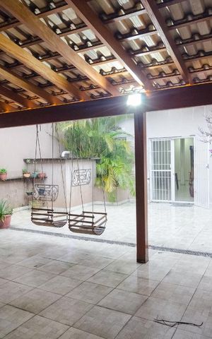 Casa à venda com 193m², 4 quartos e 5 vagasÁrea comum - Churrasqueira