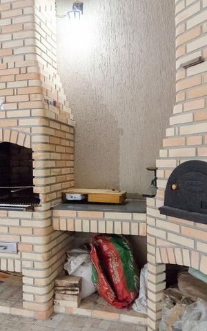 Casa à venda com 193m², 4 quartos e 5 vagasÁrea comum - Churrasqueira