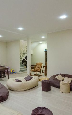 Casa à venda com 193m², 4 quartos e 5 vagasSala