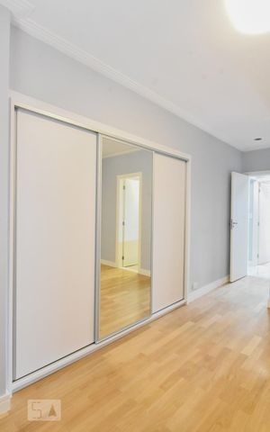 Apartamento à venda com 100m², 3 quartos e 1 vagaSuíte 01