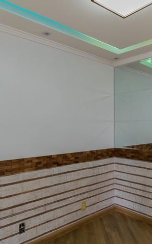 Casa de condomínio à venda com 150m², 3 quartos e 2 vagas Casa de condomínio à venda com 150m², 3 quartos e 2 vagasSala de Jantar
