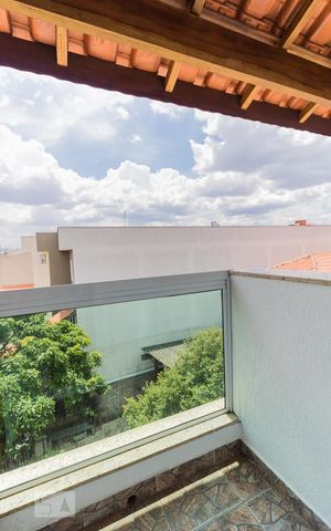 Casa de condomínio à venda com 150m², 3 quartos e 2 vagas Casa de condomínio à venda com 150m², 3 quartos e 2 vagasSacada do Quarto 2