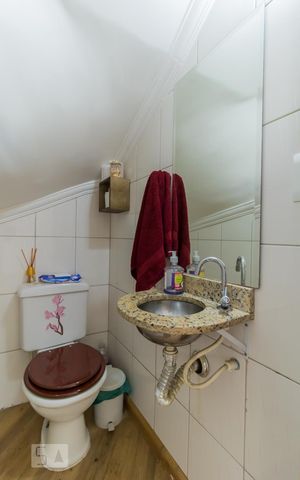 Casa de condomínio à venda com 150m², 3 quartos e 2 vagas Casa de condomínio à venda com 150m², 3 quartos e 2 vagasLavabo