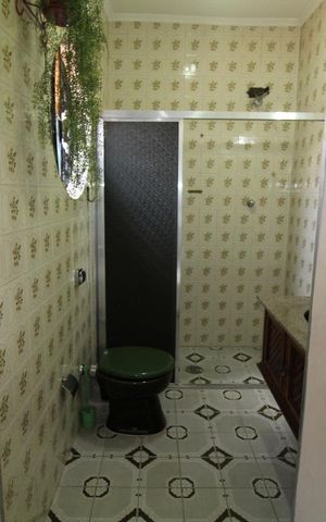 Casa à venda com 250m², 3 quartos e 4 vagasBanheiro 1 suite