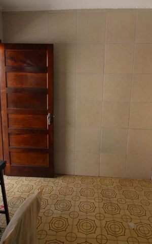 Casa à venda com 250m², 3 quartos e 4 vagasQuarto de serviço
