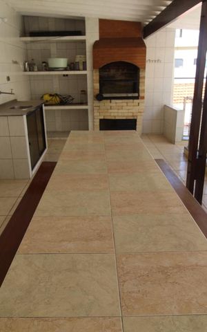 Casa à venda com 250m², 3 quartos e 4 vagasÁrea gourmet 