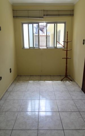 Casa à venda com 250m², 3 quartos e 4 vagasQuarto 3 prateleiras