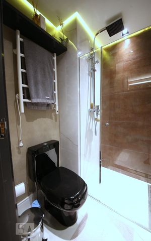 Apartamento à venda com 40m², 1 quarto e 1 vagaBanheiro 