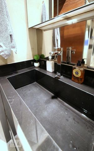 Apartamento à venda com 40m², 1 quarto e 1 vagaBanheiro - Pia 