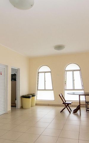 Apartamento à venda com 120m², 3 quartos e 2 vagas Apartamento à venda com 120m², 3 quartos e 2 vagasSalão de Festas