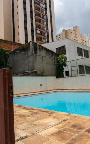 Apartamento à venda com 120m², 3 quartos e 2 vagas Apartamento à venda com 120m², 3 quartos e 2 vagasPiscina