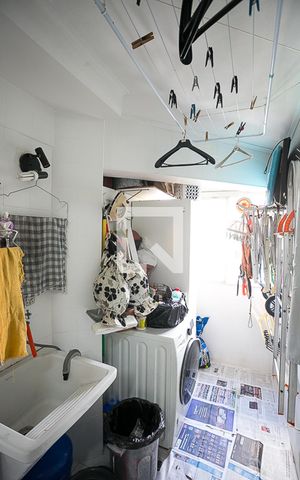 Apartamento à venda com 64m², 3 quartos e 1 vaga Apartamento à venda com 64m², 3 quartos e 1 vagaÁrea de Serviço