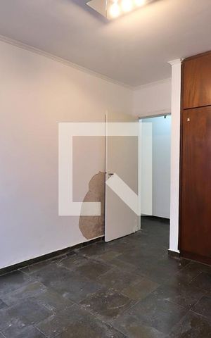 Casa para alugar com 240m², 3 quartos e 3 vagasSuíte 1
