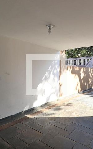 Casa para alugar com 240m², 3 quartos e 3 vagasGaragem
