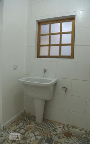 Casa para alugar com 100m², 2 quartos e 1 vagaLavanderia