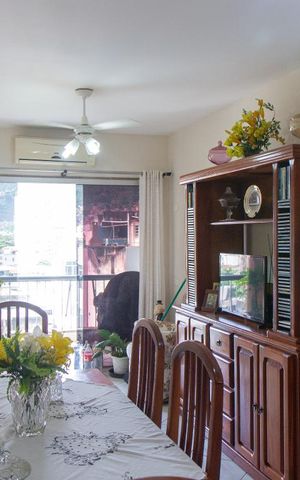 Apartamento à venda com 180m², 4 quartos e 1 vaga Apartamento à venda com 180m², 4 quartos e 1 vaga1º Andar - Sala