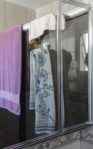 Apartamento à venda com 180m², 4 quartos e 1 vaga Apartamento à venda com 180m², 4 quartos e 1 vaga1º Andar - Banheiro da Suíte