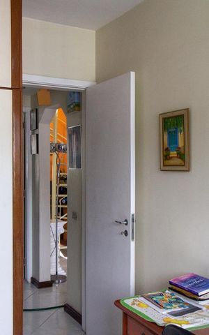 Apartamento à venda com 180m², 4 quartos e 1 vaga Apartamento à venda com 180m², 4 quartos e 1 vaga1º Andar - Quarto