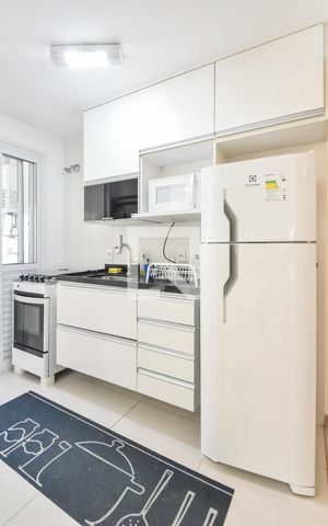 Apartamento à venda com 69m², 2 quartos e 1 vagaCozinha 