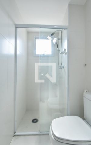 Apartamento à venda com 69m², 2 quartos e 1 vagaBanheiro 02