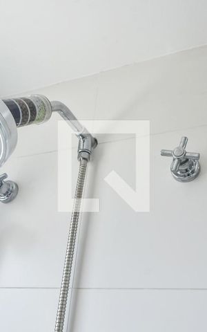 Apartamento à venda com 69m², 2 quartos e 1 vagaBanheiro 02