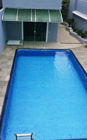 Casa para alugar com 350m², 4 quartos e 3 vagas Casa para alugar com 350m², 4 quartos e 3 vagasPiscina