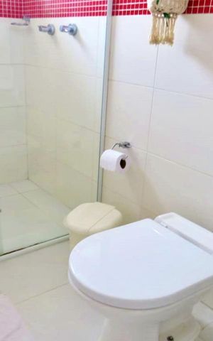 Casa para alugar com 350m², 4 quartos e 3 vagas Casa para alugar com 350m², 4 quartos e 3 vagasBanheiro 2