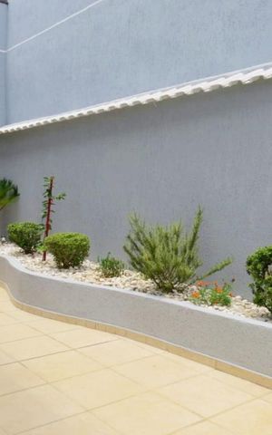 Casa para alugar com 350m², 4 quartos e 3 vagas Casa para alugar com 350m², 4 quartos e 3 vagasÁrea Externa