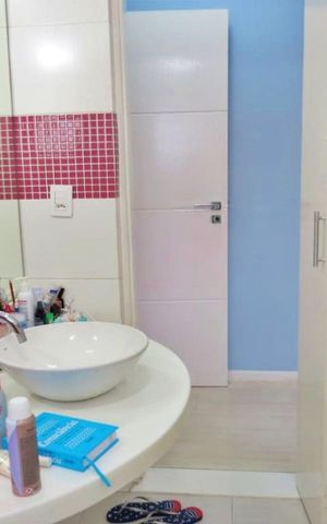 Casa para alugar com 350m², 4 quartos e 3 vagas Casa para alugar com 350m², 4 quartos e 3 vagasBanheiro 2