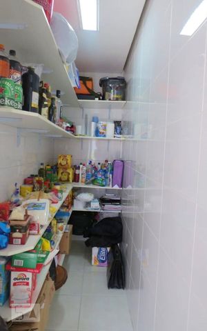 Casa para alugar com 350m², 4 quartos e 3 vagas Casa para alugar com 350m², 4 quartos e 3 vagasDespensa
