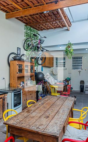 Casa à venda com 120m², 2 quartos e 1 vaga Casa à venda com 120m², 2 quartos e 1 vagaChurrasqueira
