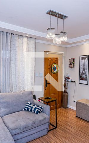 Casa à venda com 120m², 2 quartos e 1 vaga Casa à venda com 120m², 2 quartos e 1 vagaSala